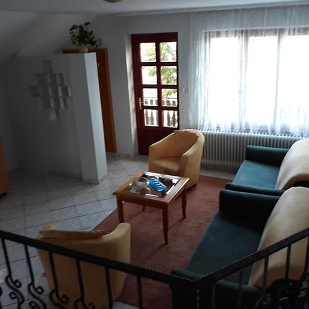 Rozsa Apartman Lenti Esterno foto