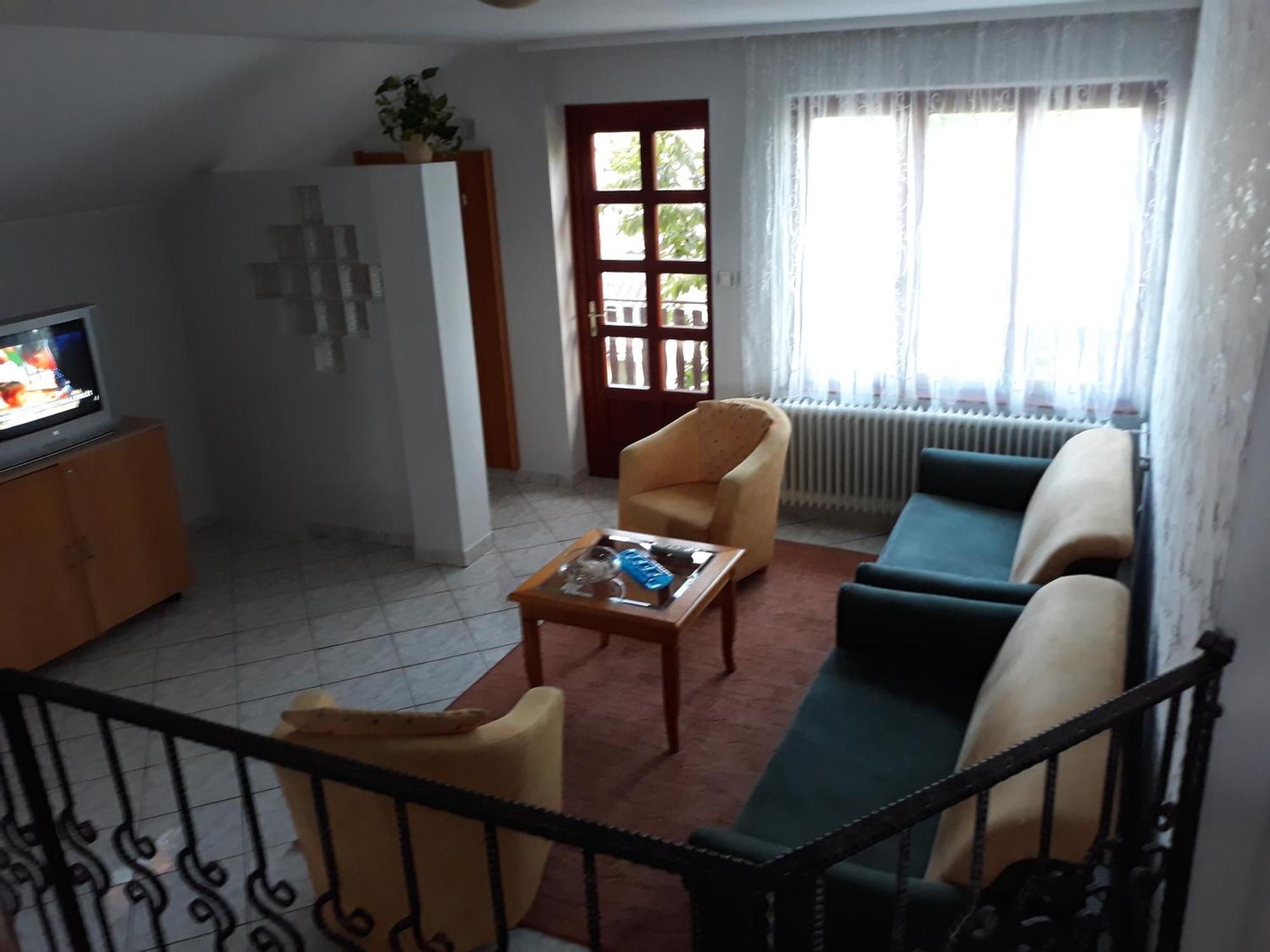 Rozsa Apartman Lenti Esterno foto